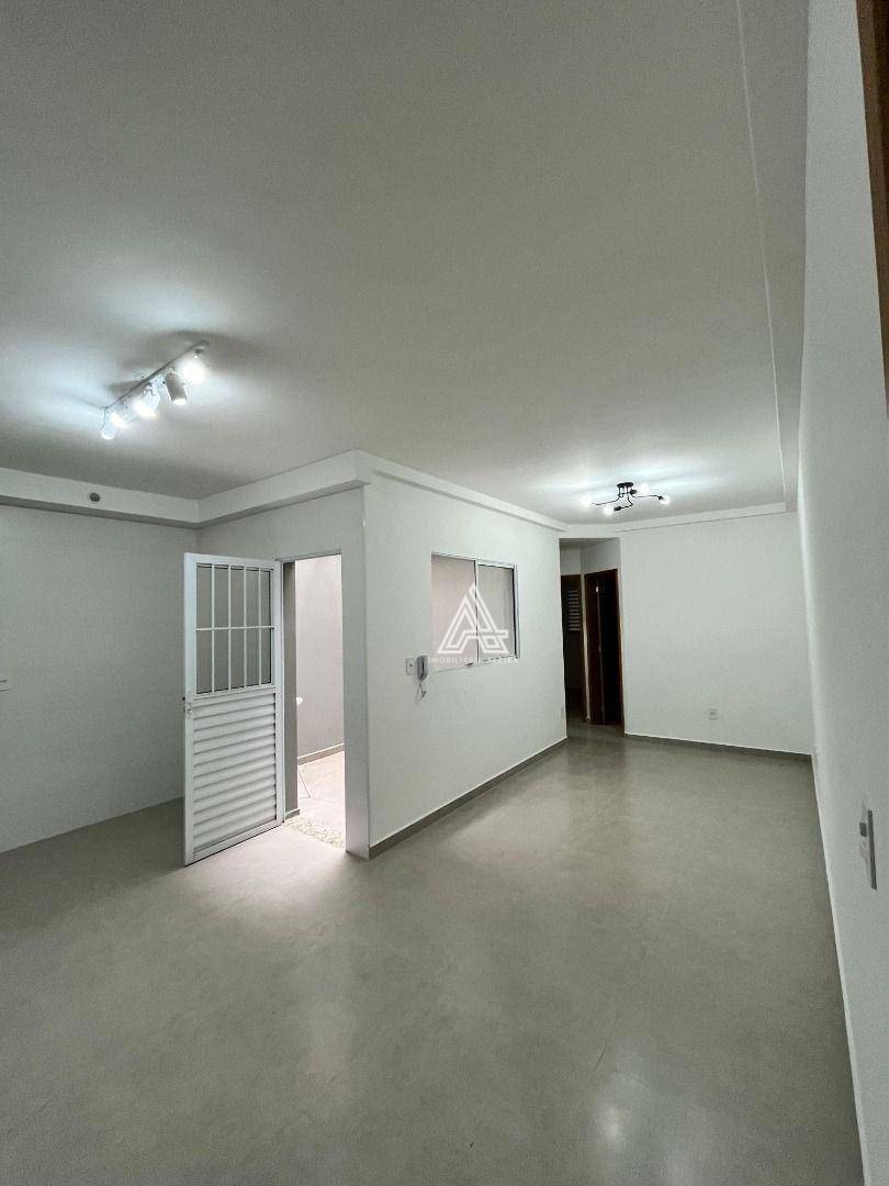 Apartamento para alugar com 2 quartos, 45m² - Foto 7