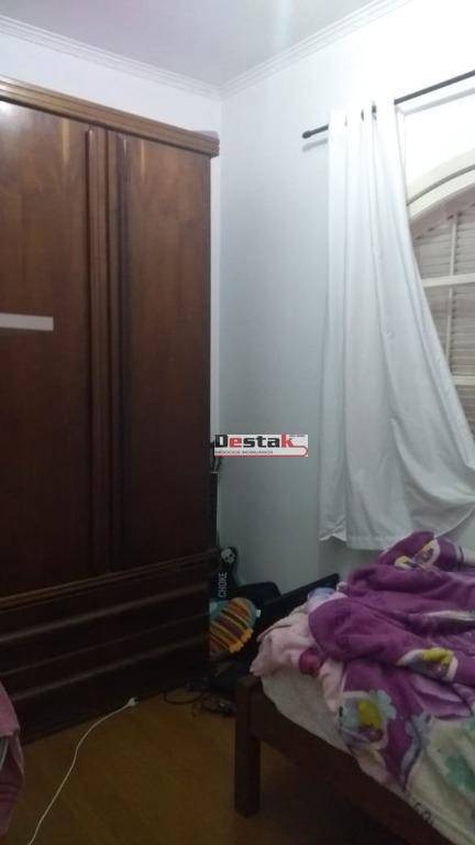 Sobrado à venda com 3 quartos, 190m² - Foto 7
