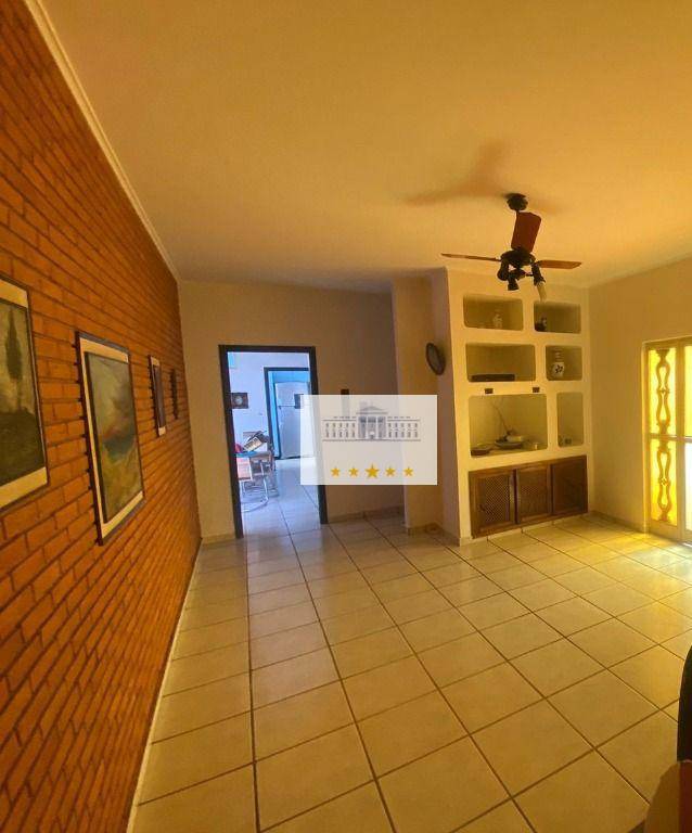 Casa à venda com 3 quartos, 400m² - Foto 7