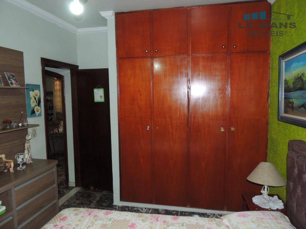 Casa à venda com 3 quartos, 114m² - Foto 17