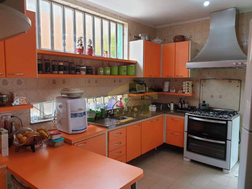 Sobrado à venda com 4 quartos, 268m² - Foto 9