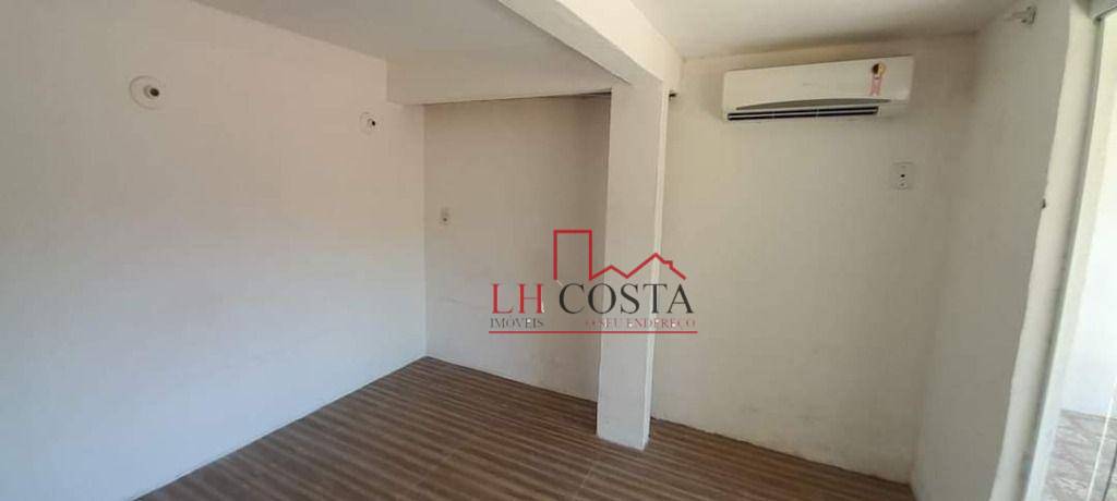 Casa à venda com 6 quartos, 380m² - Foto 23