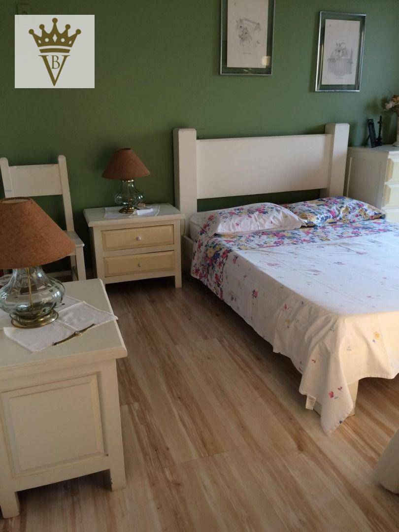 Apartamento à venda com 4 quartos, 216m² - Foto 12