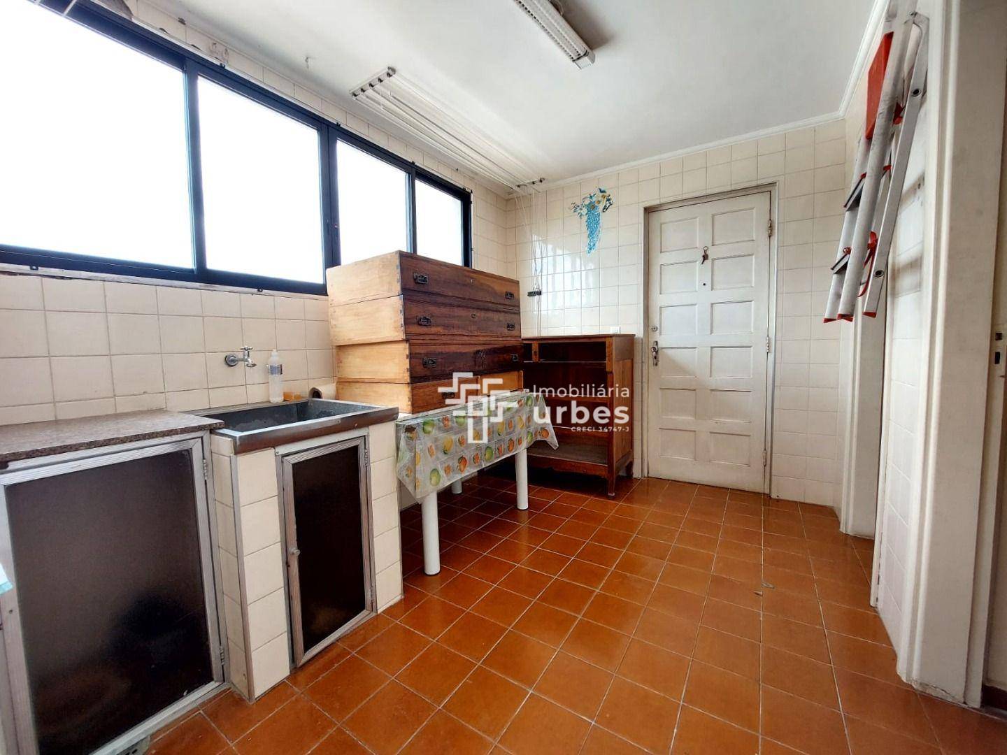 Apartamento para alugar com 3 quartos, 166m² - Foto 8