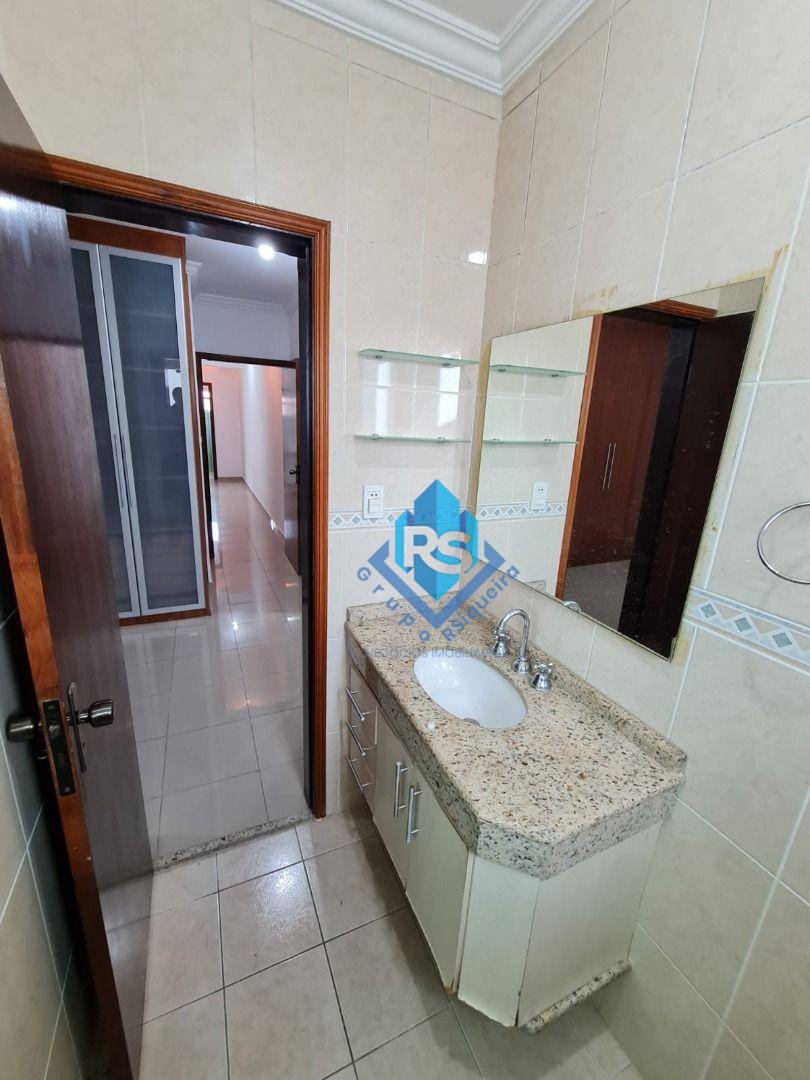 Sobrado para alugar com 3 quartos, 220m² - Foto 30