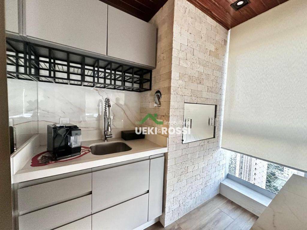 Apartamento para alugar com 3 quartos, 161m² - Foto 5