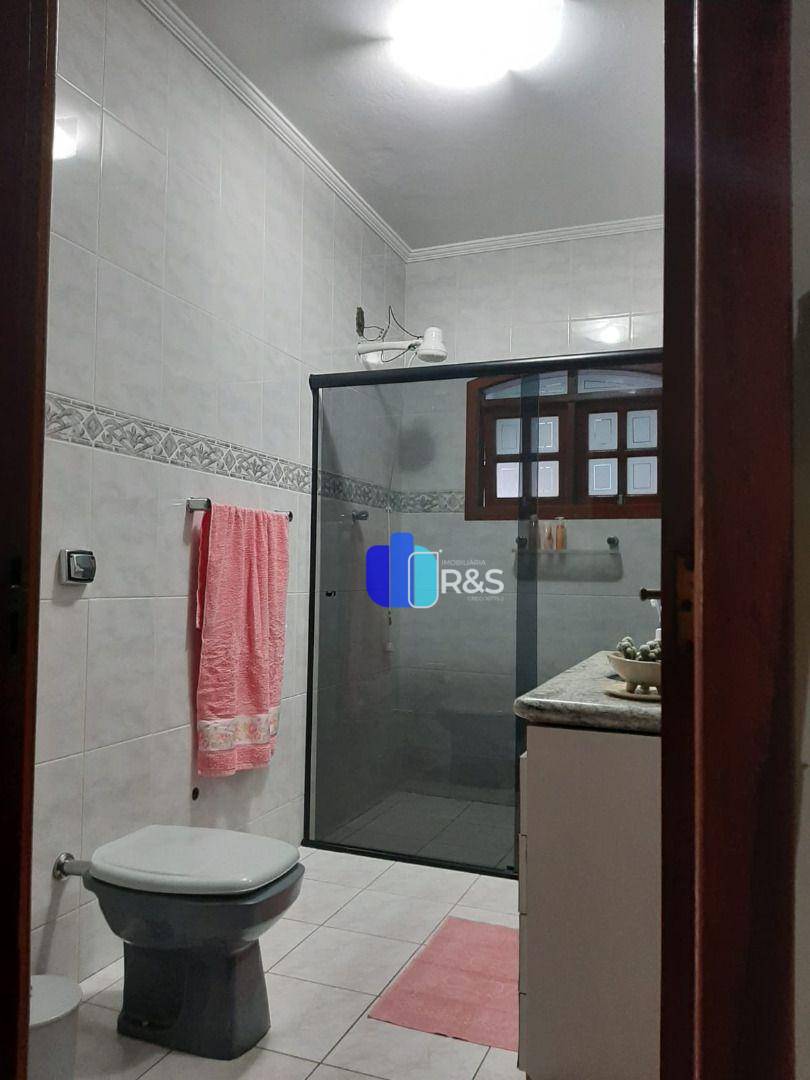 Chácara à venda com 3 quartos, 200m² - Foto 35