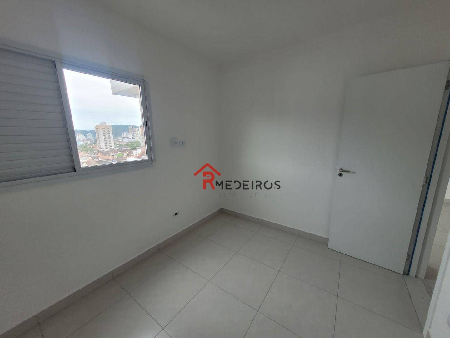 Apartamento à venda com 2 quartos, 63m² - Foto 12