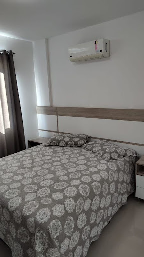 Apartamento à venda com 2 quartos, 65m² - Foto 9