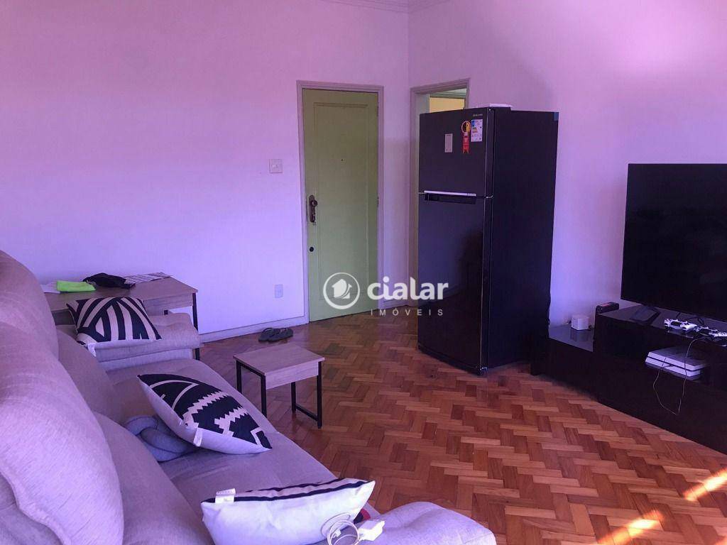 Apartamento à venda com 3 quartos, 115m² - Foto 7