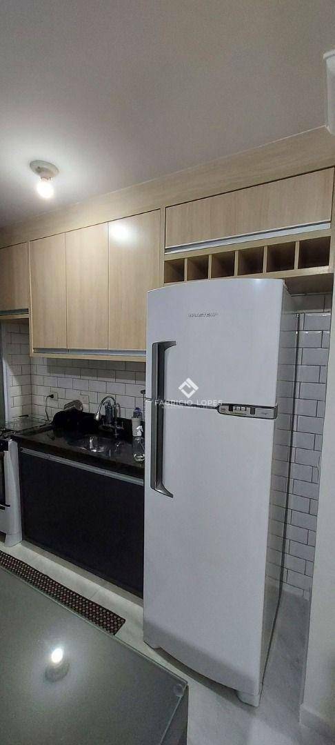 Apartamento à venda com 2 quartos, 45m² - Foto 7