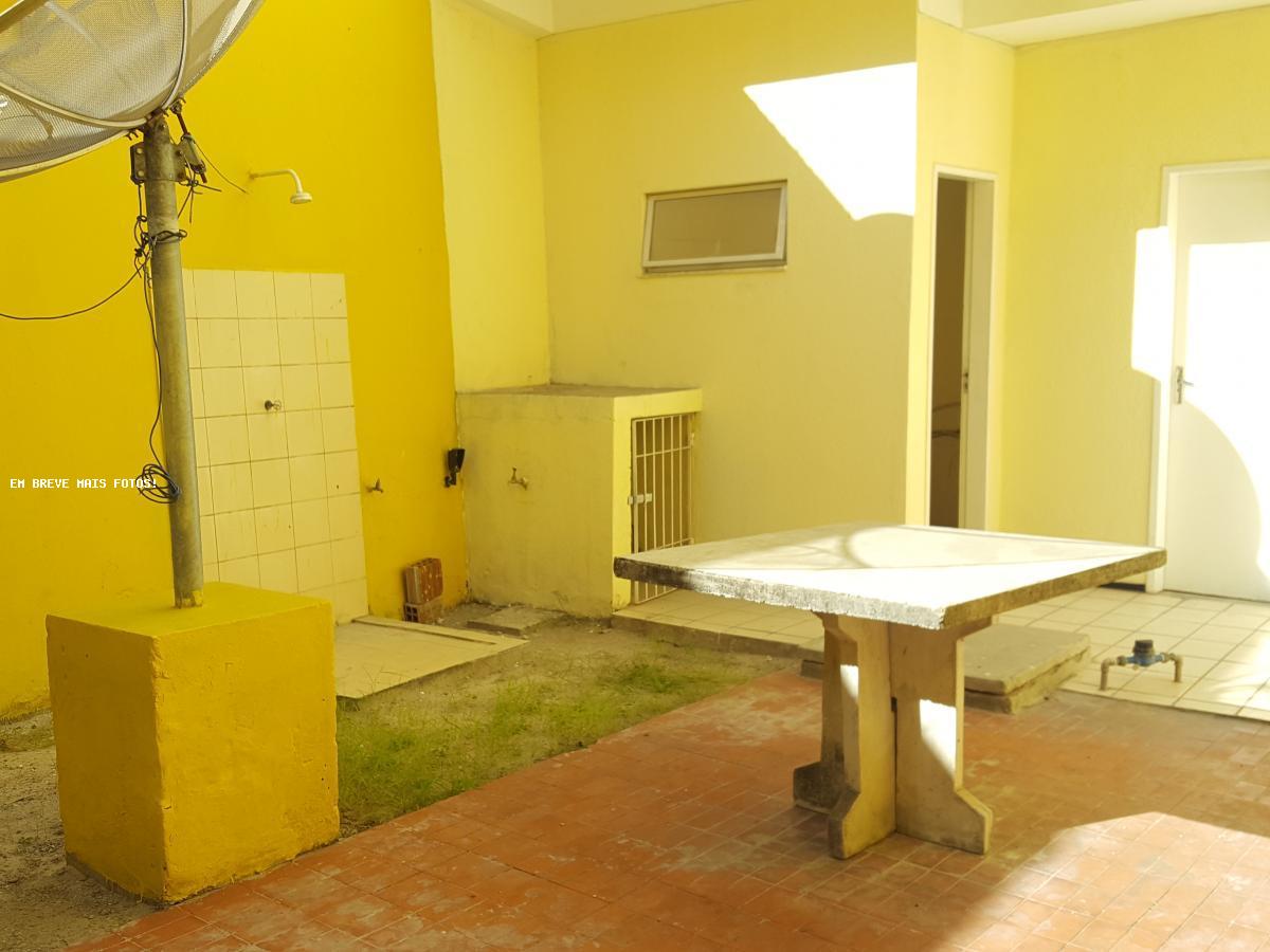 Apartamento para alugar com 1 quarto, 40m² - Foto 5