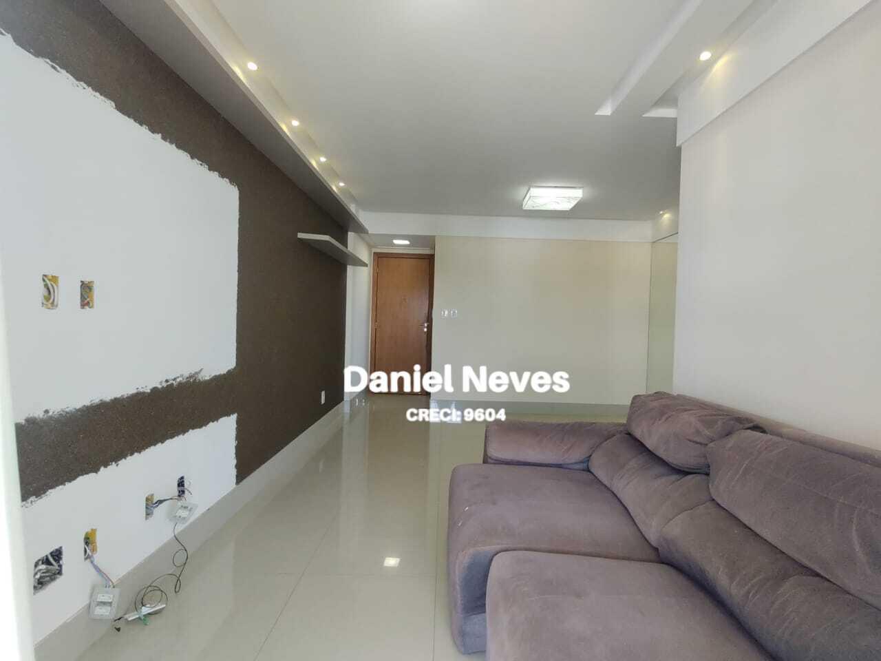 Apartamento à venda com 3 quartos, 80m² - Foto 1