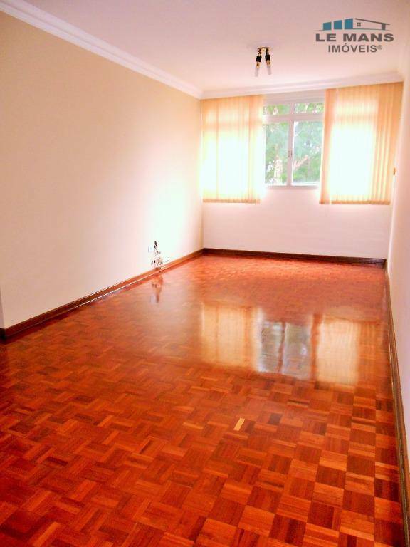 Apartamento à venda com 3 quartos, 120m² - Foto 7