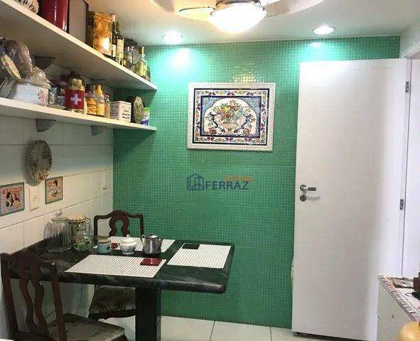 Apartamento à venda com 4 quartos, 166m² - Foto 6