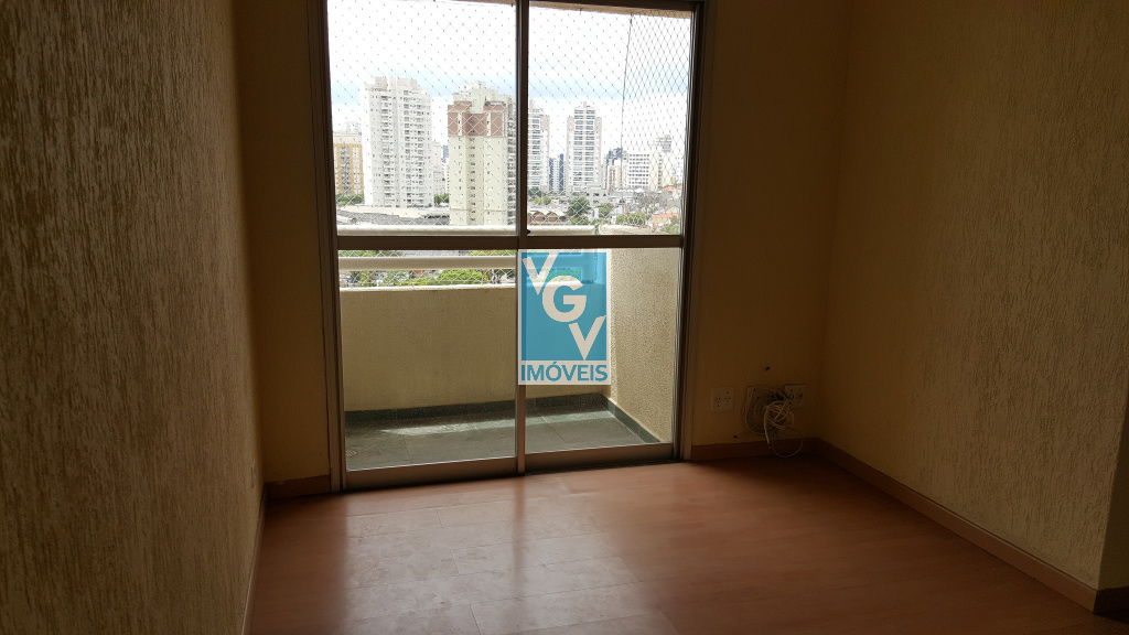 Apartamento para alugar com 3 quartos, 60m² - Foto 1