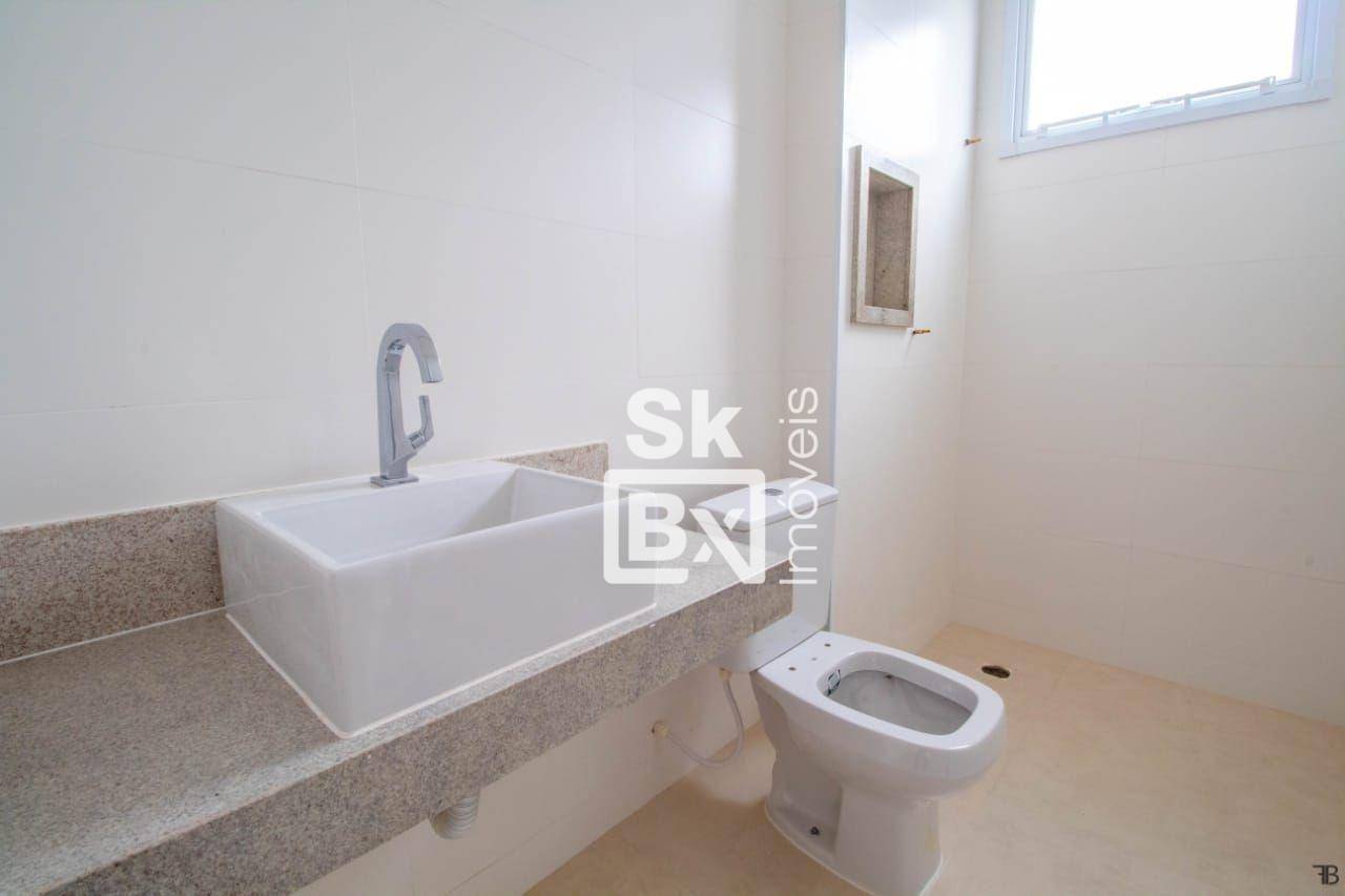 Apartamento à venda com 3 quartos, 131m² - Foto 19