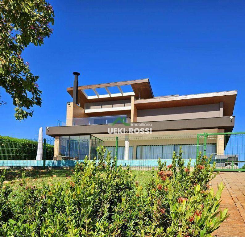 Casa de Condomínio à venda e aluguel com 4 quartos, 1500M2 - Foto 1
