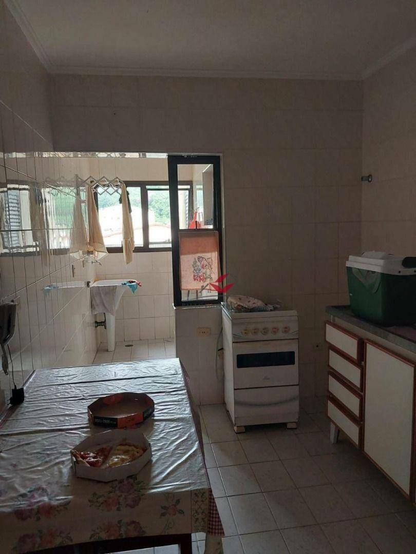 Apartamento à venda com 4 quartos, 97m² - Foto 3