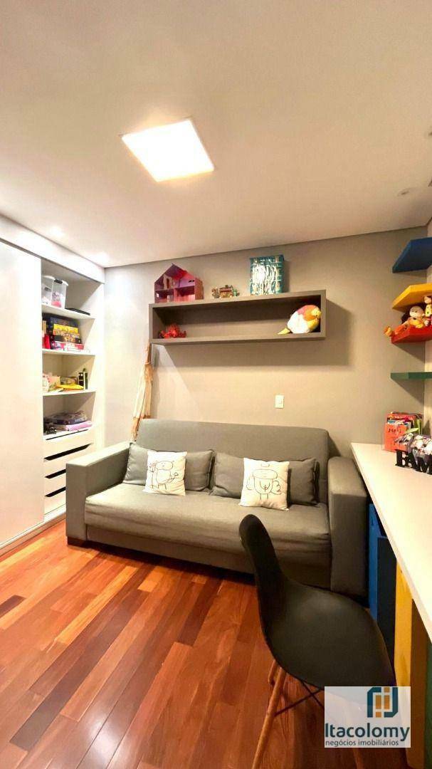 Apartamento para alugar com 3 quartos, 172m² - Foto 11