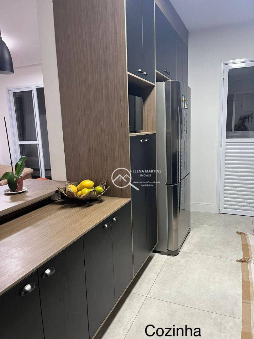 Apartamento à venda com 3 quartos, 130m² - Foto 17