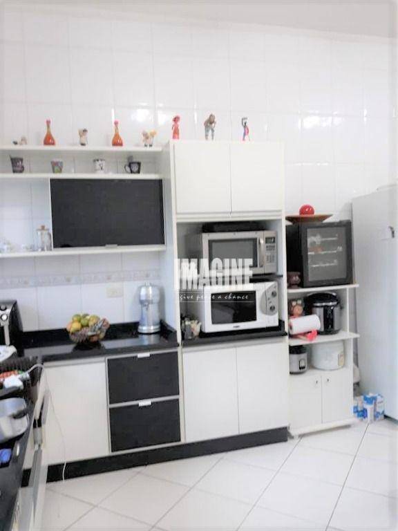 Sobrado à venda com 3 quartos, 350m² - Foto 8