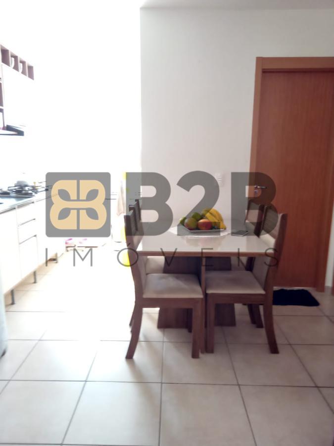 Apartamento à venda com 2 quartos, 43m² - Foto 2