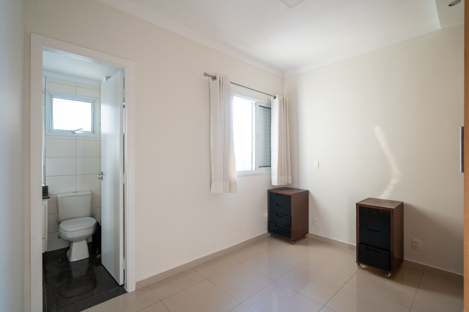 Apartamento à venda com 4 quartos, 173m² - Foto 11