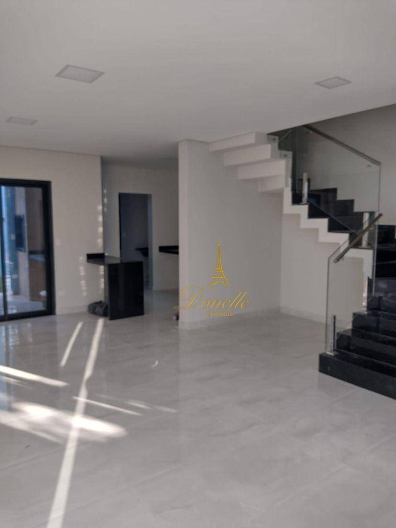 Sobrado à venda com 3 quartos, 135m² - Foto 4