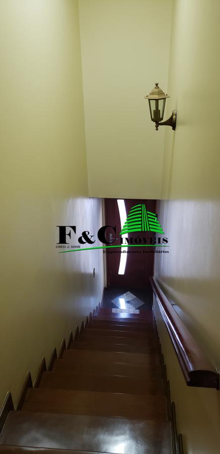 Casa para alugar com 3 quartos, 140m² - Foto 17