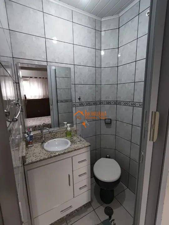 Apartamento à venda com 3 quartos, 64m² - Foto 17