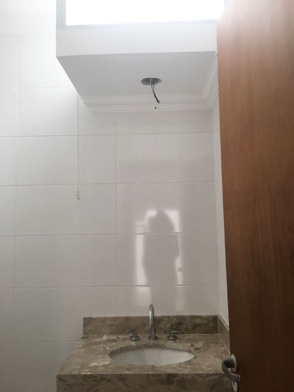 Sobrado à venda com 3 quartos, 150m² - Foto 23