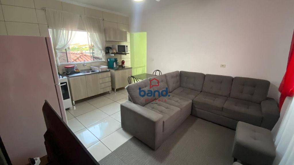 Casa à venda com 5 quartos, 167m² - Foto 3