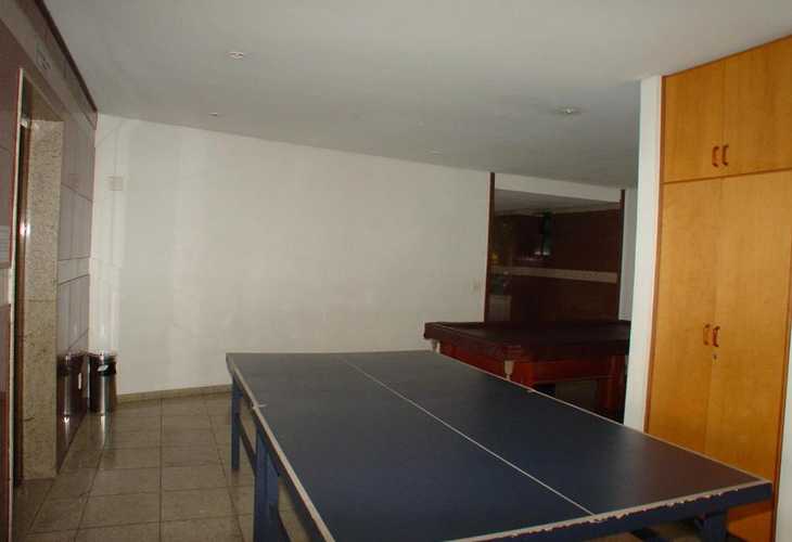 Apartamento à venda com 4 quartos, 226m² - Foto 7