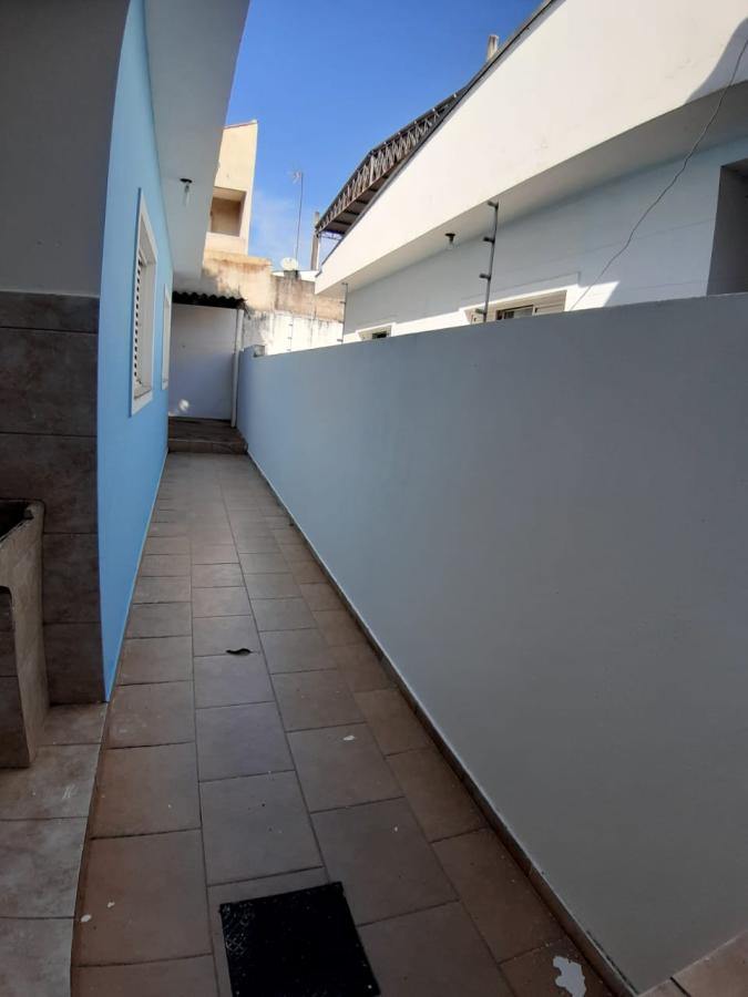 Casa à venda com 2 quartos, 65m² - Foto 4