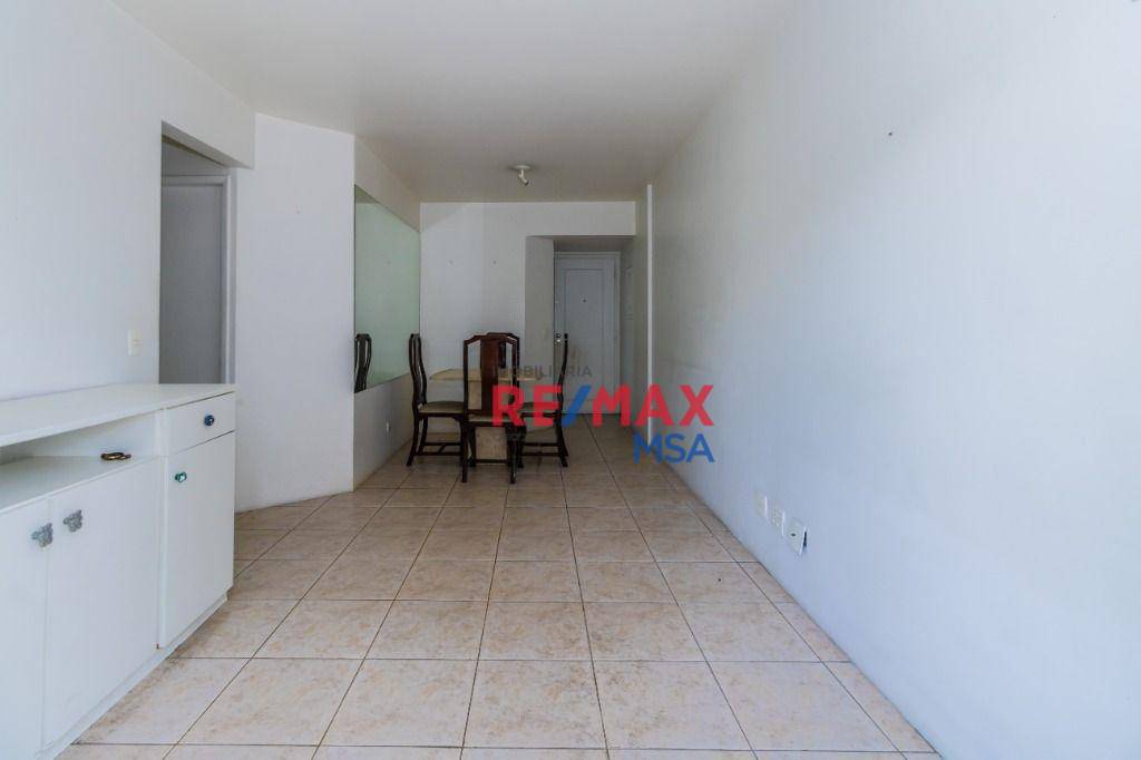 Apartamento à venda com 2 quartos, 56m² - Foto 2