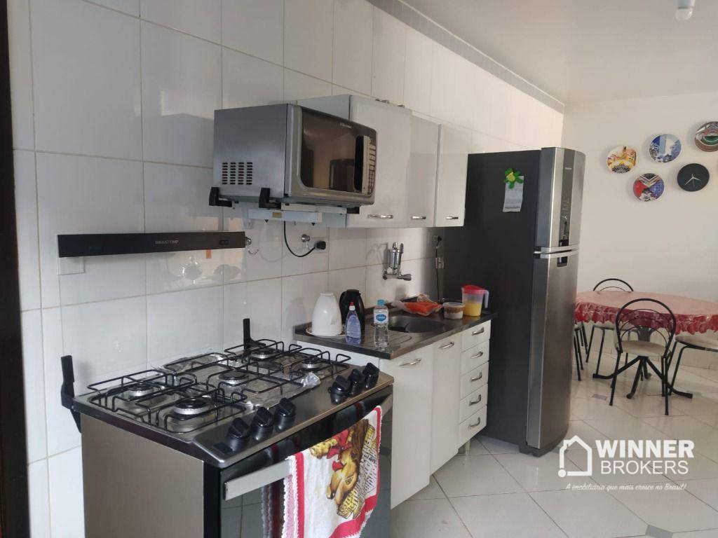 Casa à venda com 4 quartos, 258m² - Foto 5