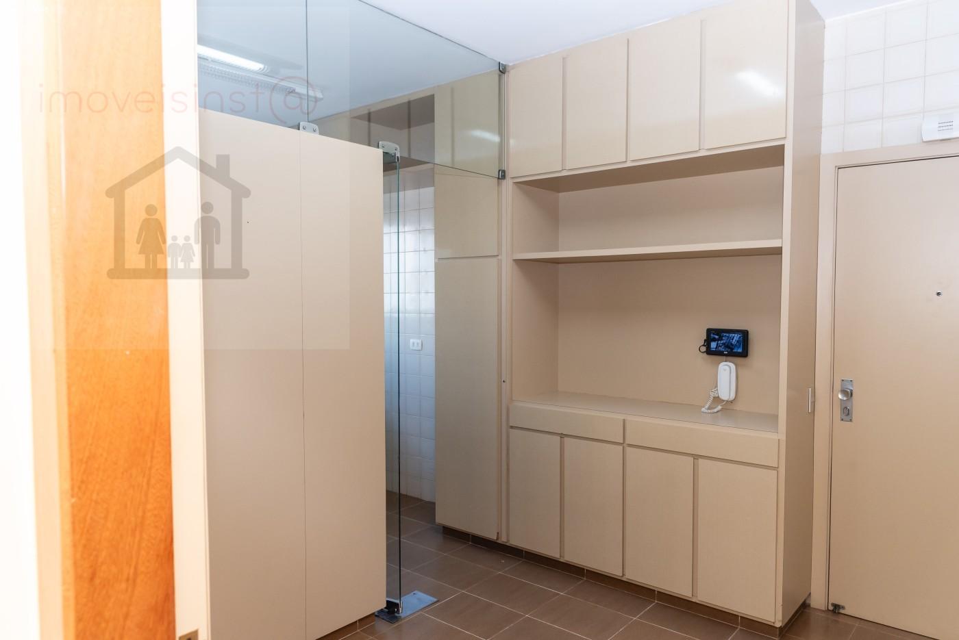 Apartamento para alugar com 4 quartos, 285m² - Foto 6