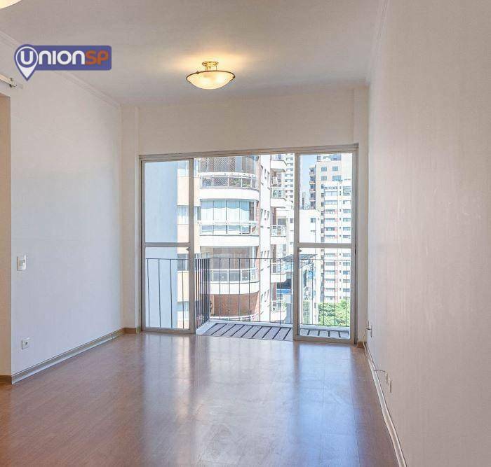 Apartamento à venda com 2 quartos, 74m² - Foto 1