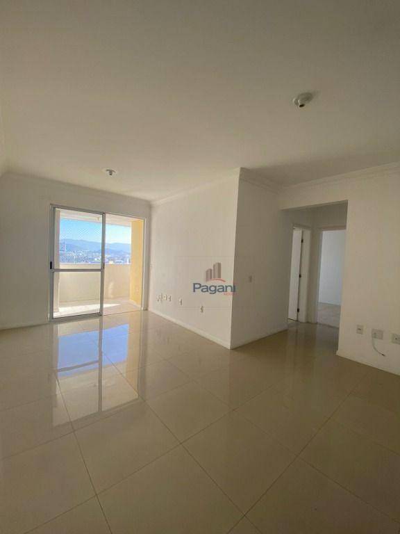 Apartamento à venda com 2 quartos, 83m² - Foto 14