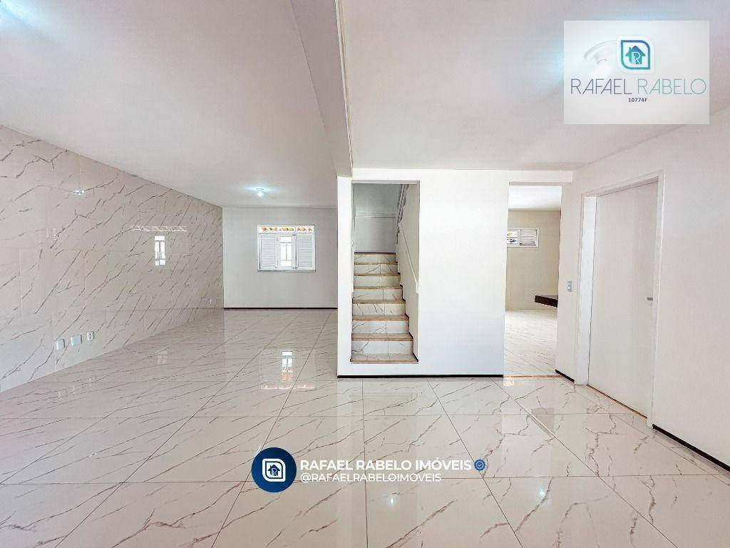 Casa à venda com 3 quartos, 203m² - Foto 8