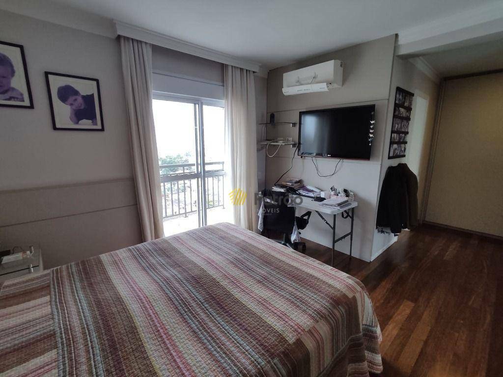 Apartamento à venda com 3 quartos, 242m² - Foto 21