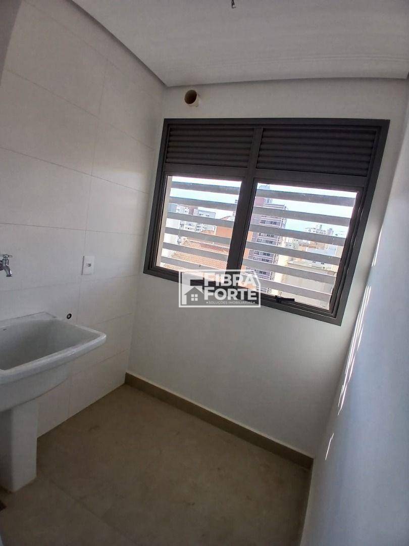 Apartamento à venda com 3 quartos, 111m² - Foto 26