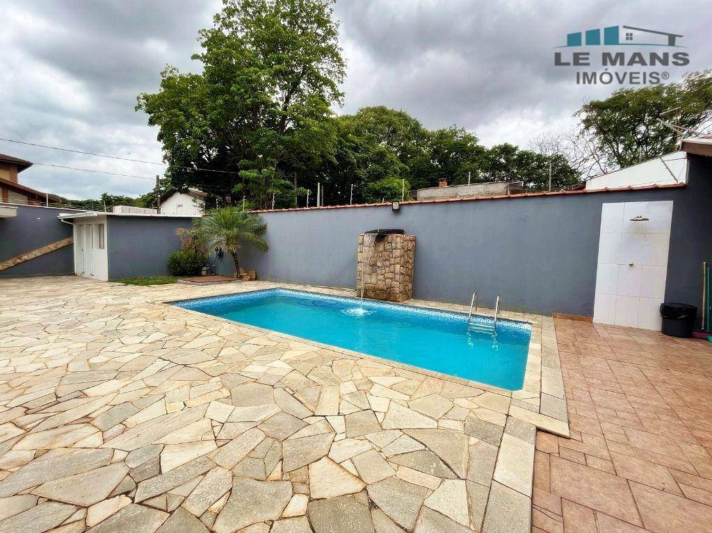 Casa à venda com 3 quartos, 210m² - Foto 6