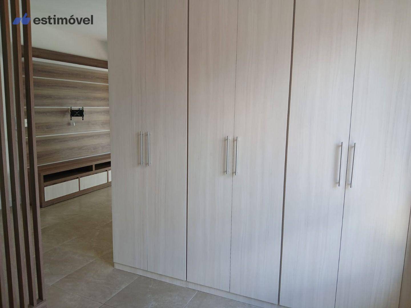 Apartamento para alugar com 1 quarto, 50m² - Foto 13