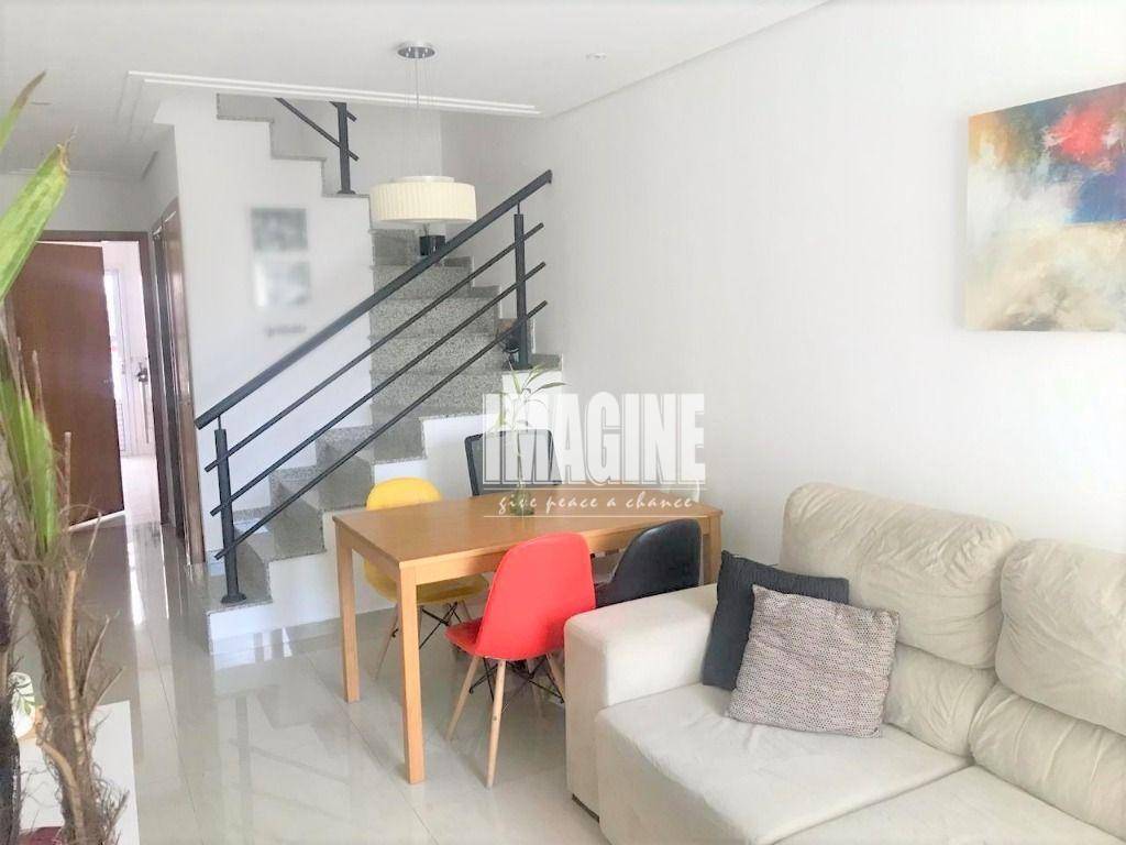 Sobrado à venda com 2 quartos, 85m² - Foto 1