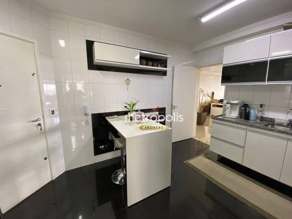 Apartamento à venda com 3 quartos, 133m² - Foto 24