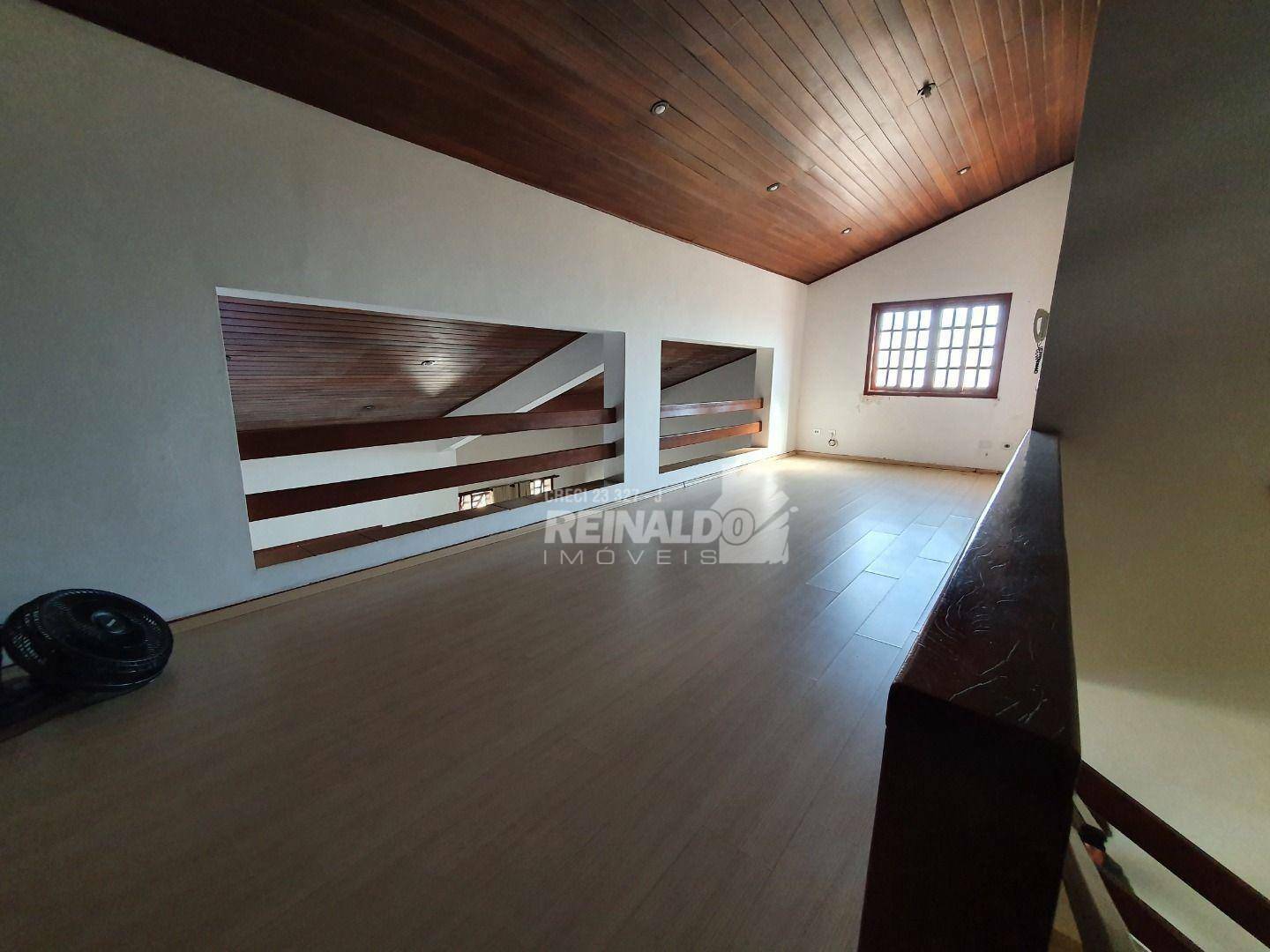 Casa à venda com 4 quartos, 287m² - Foto 16