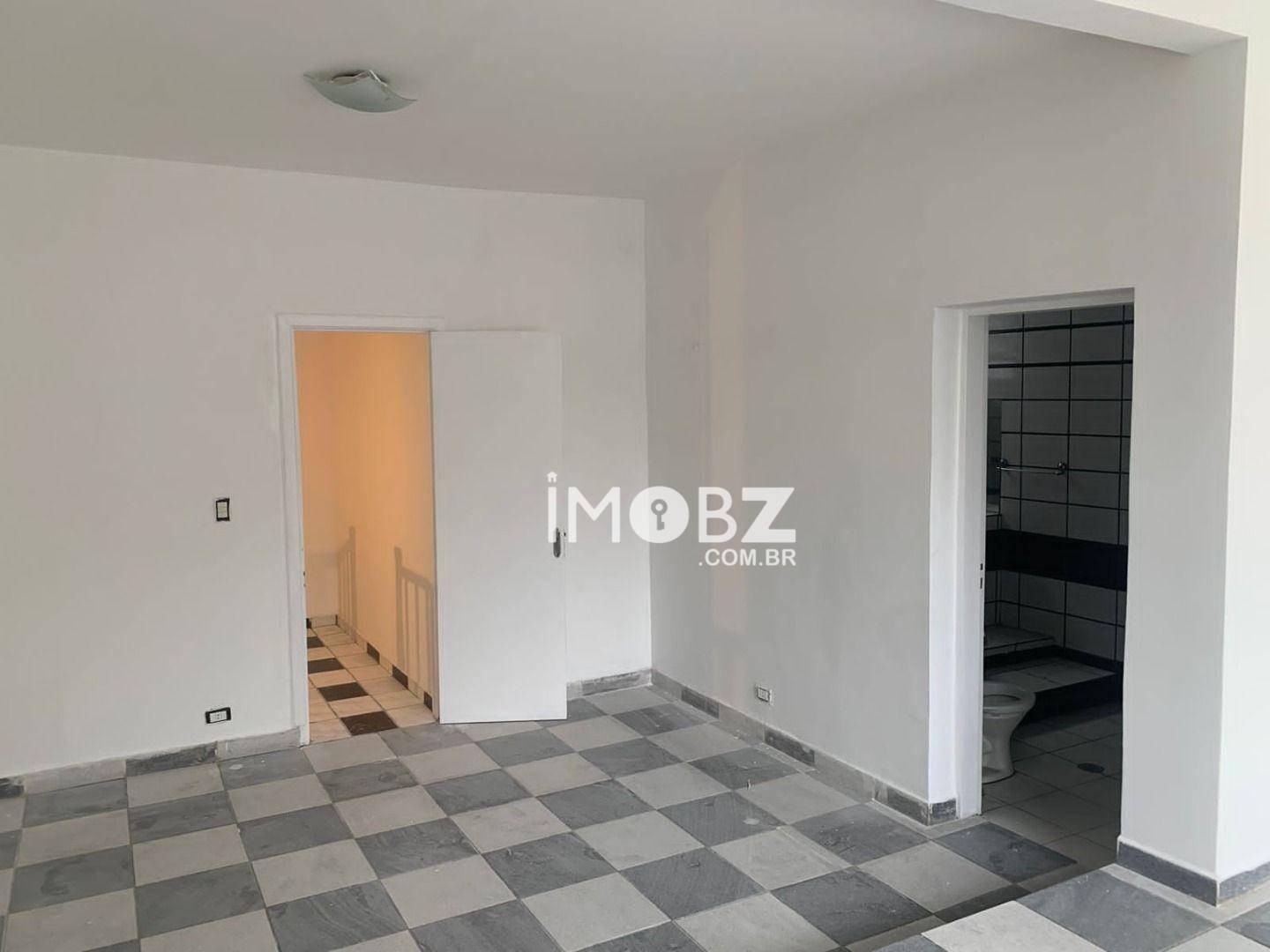 Casa à venda com 4 quartos, 255m² - Foto 11