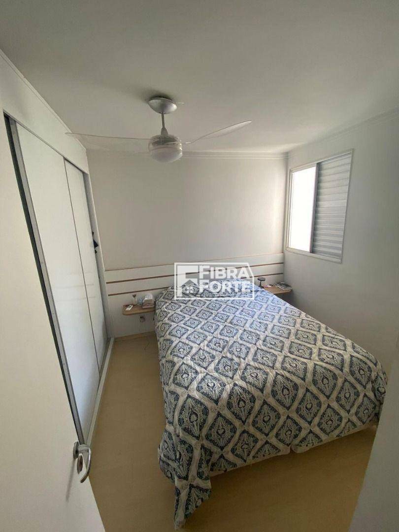 Apartamento à venda com 3 quartos, 100m² - Foto 2